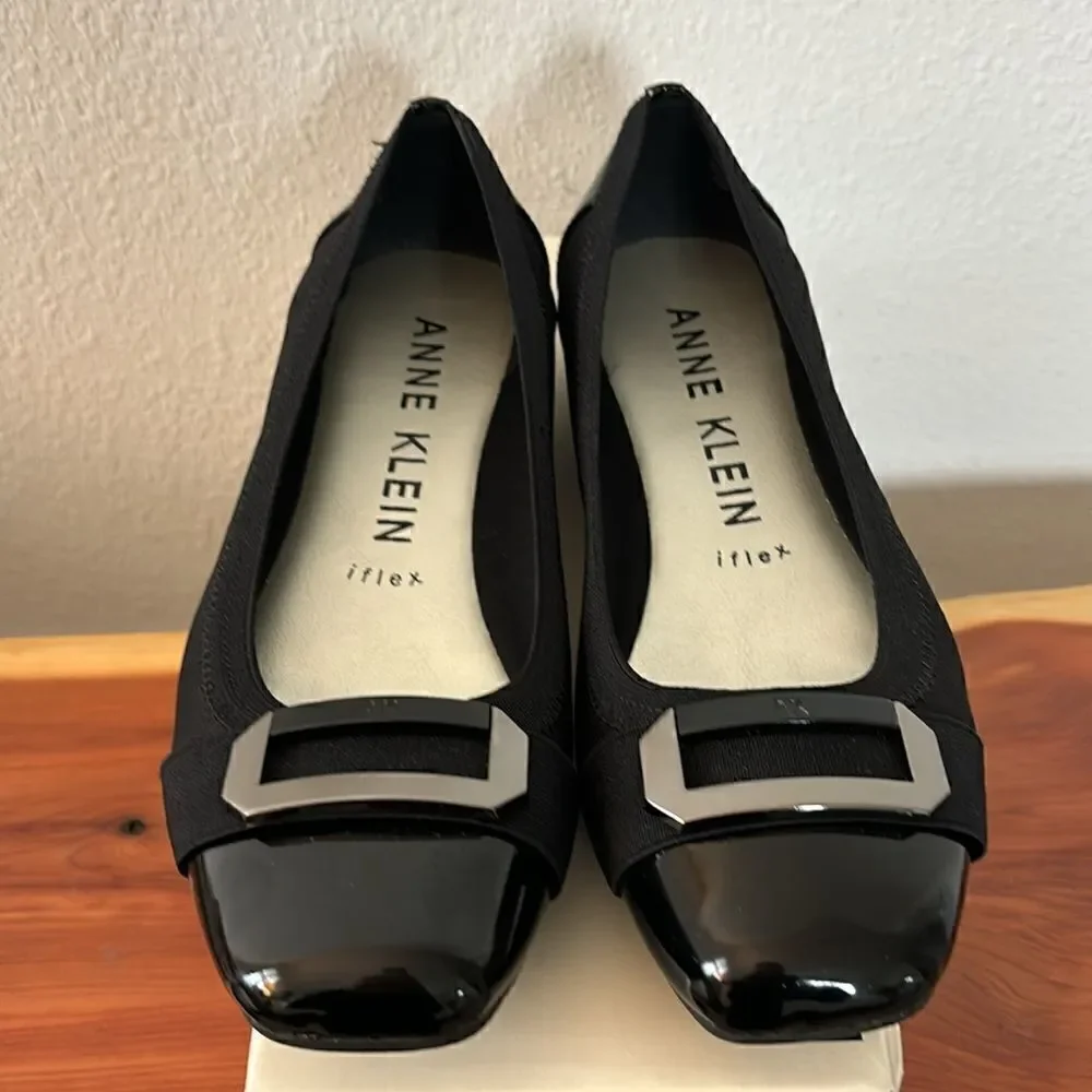Anne Klein Buckled Uplift Flats
